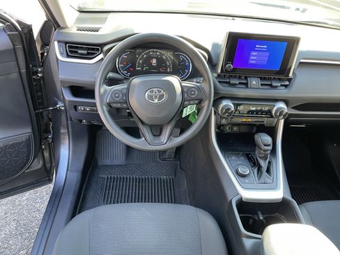 Certified 2024 Toyota RAV4 LE AWD/4WD image 11