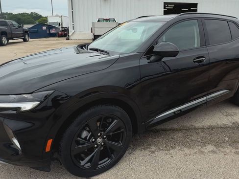 Used 2023 Buick Envision Preferred w/ Sport Touring Package image 4