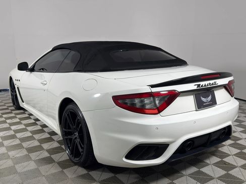 Used 2018 Maserati GranTurismo MC image 16