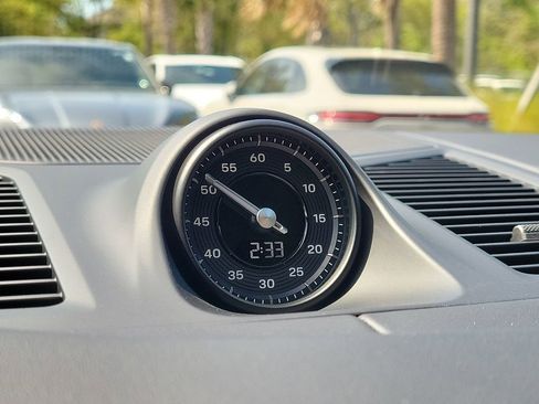 New 2026 Porsche Cayenne Base image 29