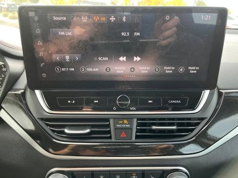 Used 2024 Nissan Altima 2.5 SR w/ SR Premium Package image 25