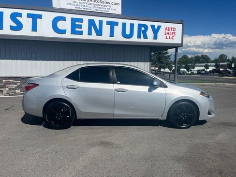 Used 2017 Toyota Corolla LE w/ Protection Package FWD image 23