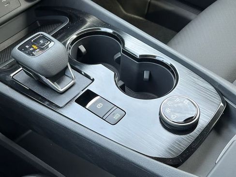 New 2026 Nissan Rogue SV image 27