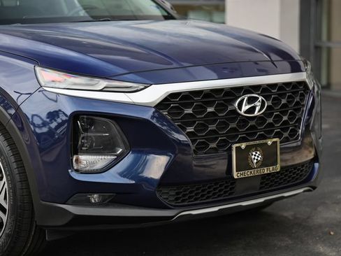 Used 2019 Hyundai Santa Fe Limited FWD image 2