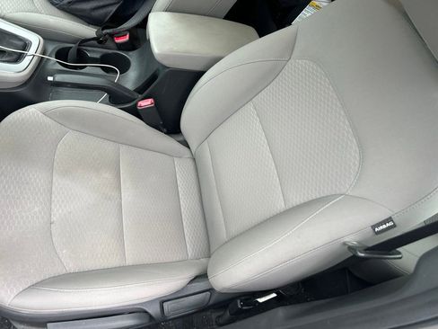 Used 2020 Hyundai Elantra SEL FWD image 13