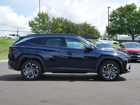 Certified 2026 Hyundai Tucson Limited AWD/4WD image 5
