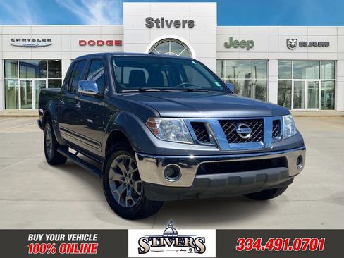 Used 2019 Nissan Frontier SL RWD image 1