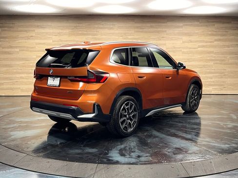 Used 2023 BMW X1 xDrive28i w/ Premium Package image 9