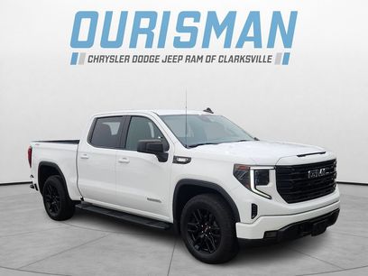Used 2024 GMC Sierra 1500 Elevation w/ LPO, Elevation Black Package
