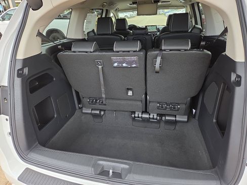 New 2026 Honda Odyssey Elite image 7
