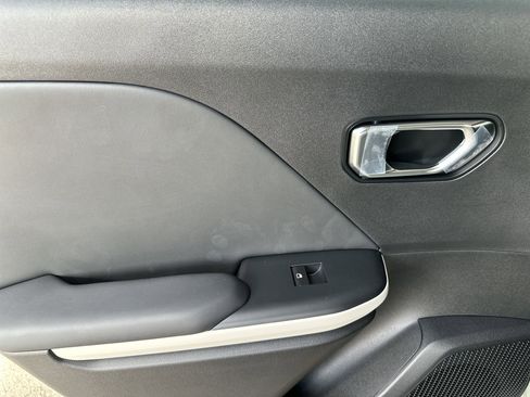 New 2025 Kia K4 GT-Line w/ GT-Line Premium Package image 34