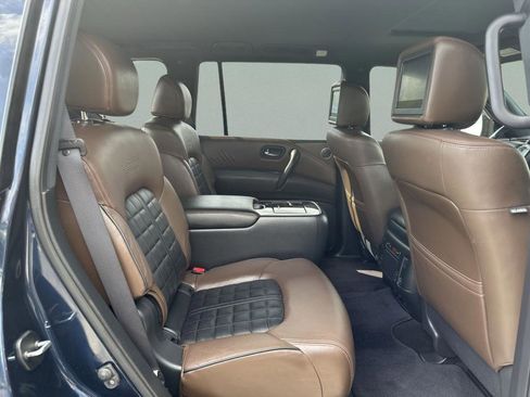 Used 2019 Nissan Armada Platinum w/ Captain's Chairs Package image 23