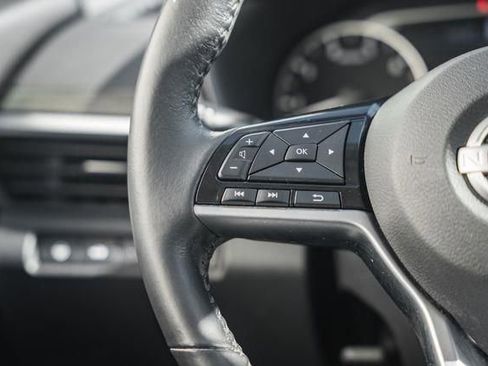 Used 2023 Nissan Altima 2.5 SV w/ SV Premium Package image 29