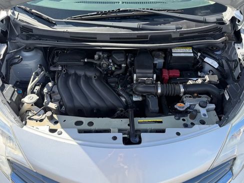 Used 2016 Nissan Versa Note SV FWD image 25