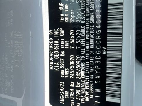 Used 2024 Kia Telluride EX w/ EX Captain's Chair Package AWD/4WD image 10