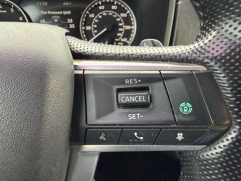 Used 2022 Mitsubishi Outlander SE image 21