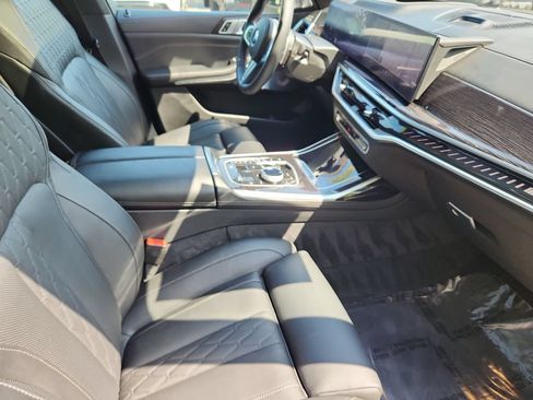 Used 2026 BMW X7 M60i AWD/4WD image 3