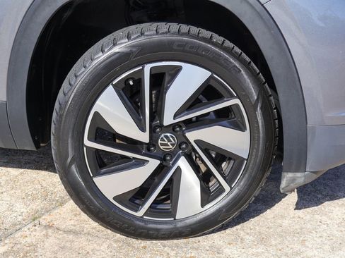 Used 2024 Volkswagen Atlas SE FWD image 27