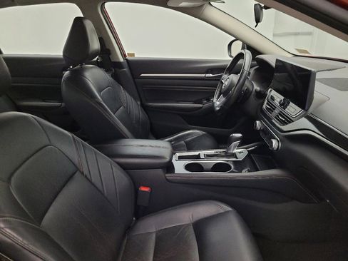 Used 2023 Nissan Altima 2.5 SR w/ SR Premium Package FWD image 21