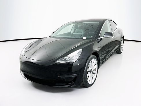 Used 2018 Tesla Model 3 Long Range image 3