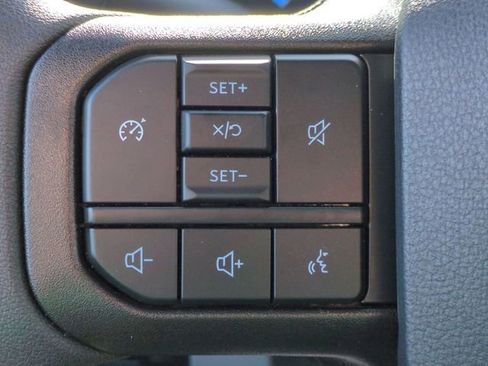 New 2026 Ford F250 XLT w/ XLT Premium Package AWD/4WD image 16