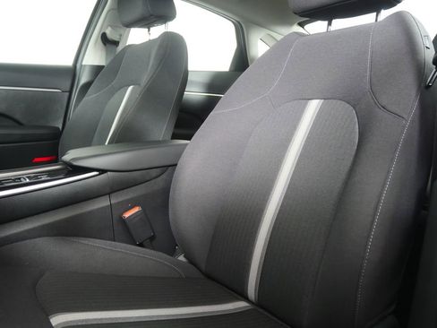 Used 2023 Hyundai Sonata SE FWD image 10
