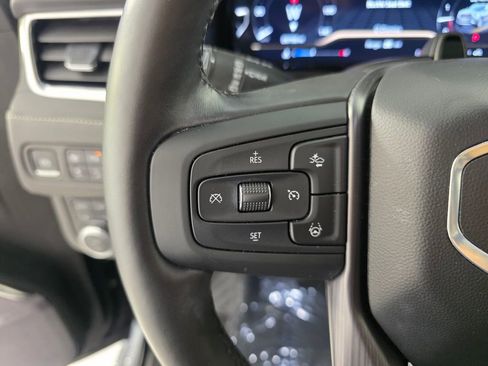 Used 2024 GMC Yukon Denali Ultimate AWD/4WD image 20