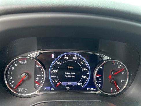 Used 2021 GMC Acadia SLT w/ Technology Package FWD image 18