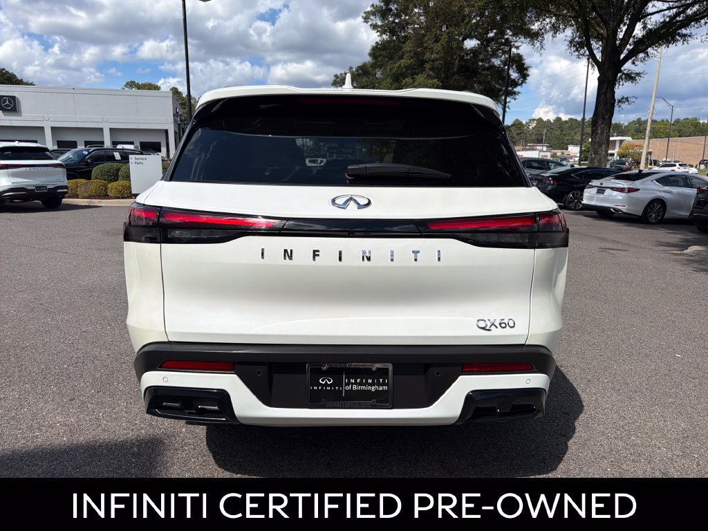 Certified 2024 INFINITI QX60 Luxe w/ Vision Package FWD image 11