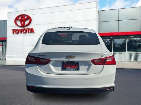 Used 2024 Chevrolet Malibu LT FWD image 5
