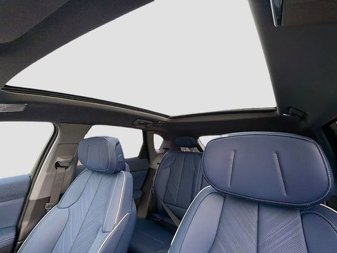 New 2026 Cadillac Optiq Luxury 2 RWD image 23