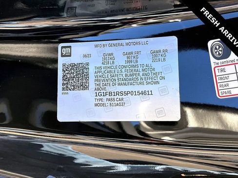 Used 2023 Chevrolet Camaro LT w/ RS Package image 17