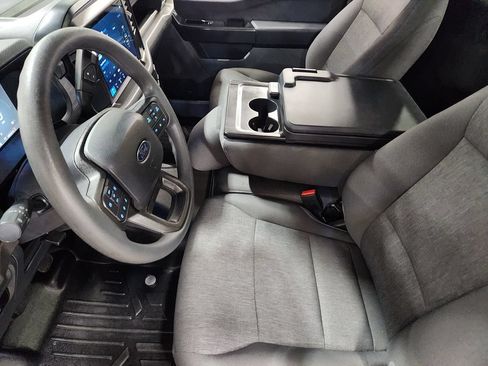 Used 2025 Ford F150 XL w/ Equipment Group 103A High AWD/4WD image 29