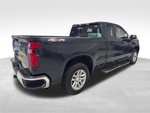 Used 2024 Chevrolet Silverado 1500 LT AWD/4WD image 49