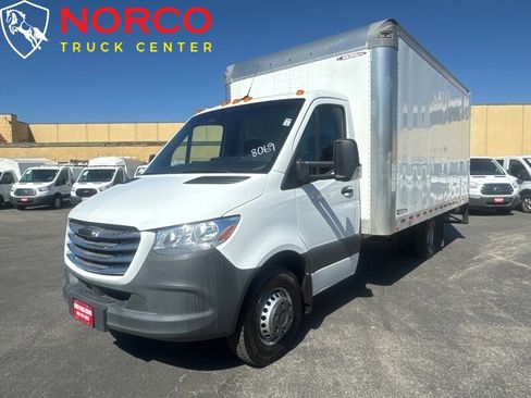 Used 2021 Freightliner Sprinter 3500 image 4