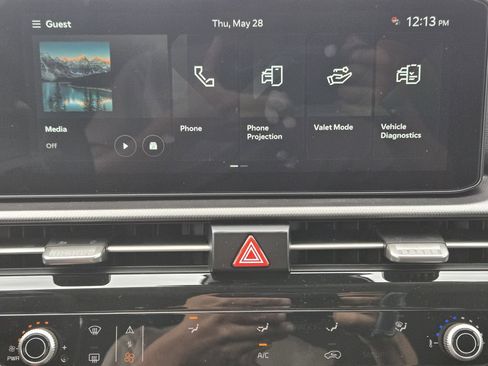 New 2026 Kia Sportage LX w/ LX Convenience Package FWD image 12