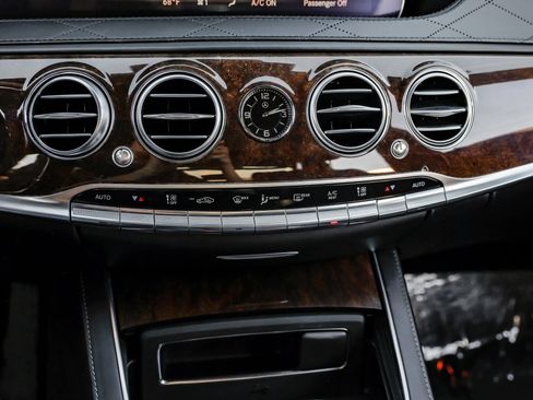 Used 2019 Mercedes-Benz S 560 S 560 4MATIC Sedan 4D image 35