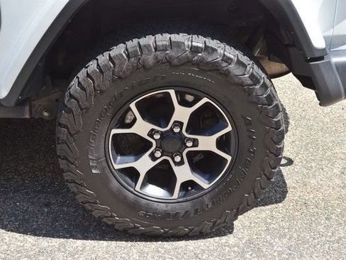 Used 2019 Jeep Wrangler Rubicon AWD/4WD image 12