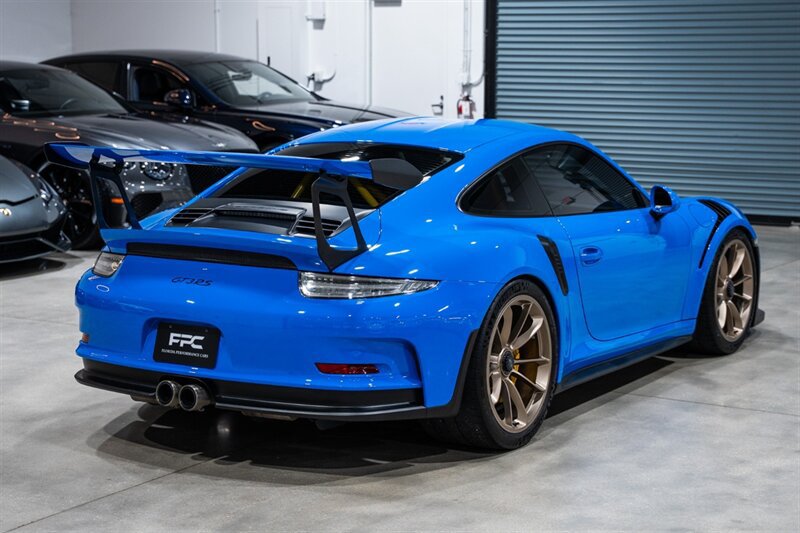 Used 2016 Porsche 911 GT3 RS RWD image 6