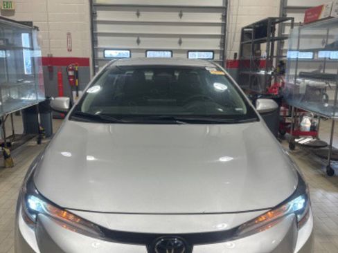 Certified 2024 Toyota Corolla LE image 36