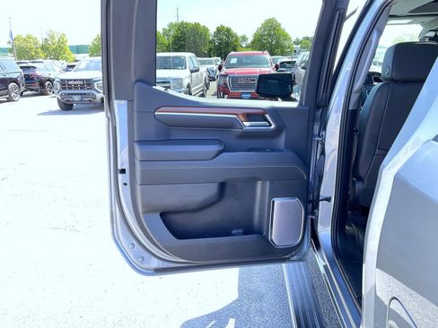 Used 2023 GMC Sierra 1500 Denali w/ Denali Reserve Package AWD/4WD image 20