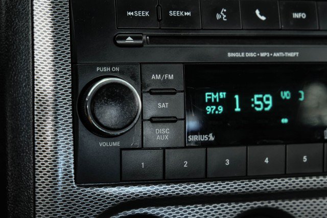 Used 2013 Dodge Challenger R/T RWD image 26