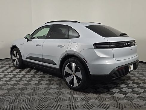 Certified 2025 Porsche Macan Electric RWD image 3