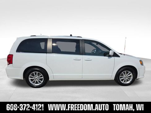 Used 2020 Dodge Grand Caravan SXT FWD image 9