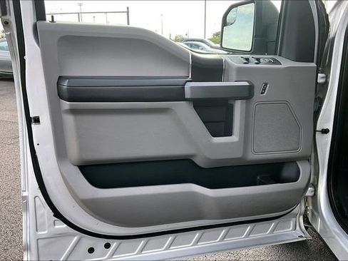 Used 2019 Ford F150 XLT image 18