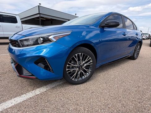 Used 2024 Kia Forte GT-Line image 12