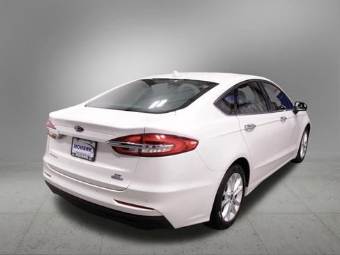 Used 2020 Ford Fusion SE image 7