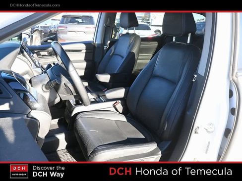 Used 2022 Honda Odyssey Touring image 17