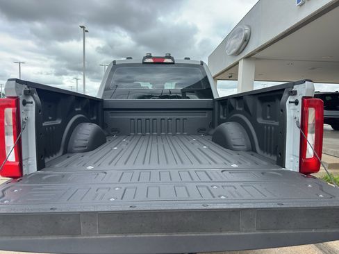 New 2026 Ford F250 XL AWD/4WD image 9