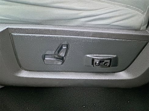 Used 2016 RAM 1500 Lone Star image 22